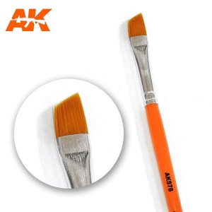 AK INTERACTIVE 578 - Diagonal weathering brush