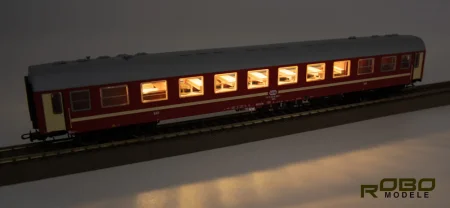 robo-200321-zestaw-wagonów-z-oświetleniem.jpg