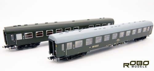 Go to product Robo 200011 H0 - Set of 2 wagons: passenger 609A and semi-bar 113A PKP st Gdynia with lighting