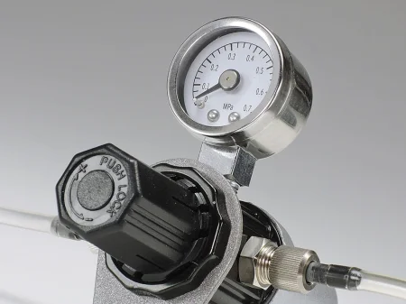Tamiya-74565-regulator (2).jpg