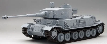 Amusing-Hobby-35A051-Tiger -P-w-interior (2).jpg