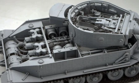 Amusing-Hobby-35A051-Tiger -P-w-interior (4).jpg