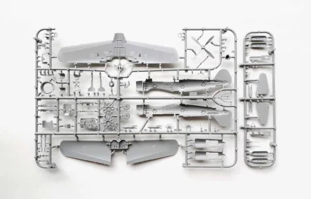 Arma-Hobby-70053-Ki-84-Hayate (3).jpg