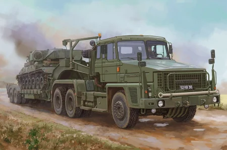 Hobby-Boss-85527-Scammell-Commander (7).jpg