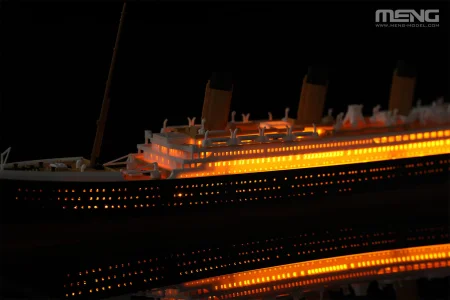 Meng-Model-PS008-Titanic (7).jpg