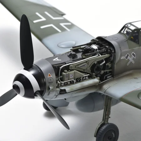 Zoukei-Mura SWS3220-Messerschmitt-Bf-109G-14 (8).jpg