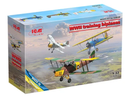 ICM-32039-WWII-Training-Biplanes (2).jpg