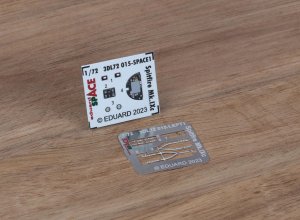 Eduard 3DL72015 - 1:72 Spitfire Mk.IXc Space 3D Decals + PE
