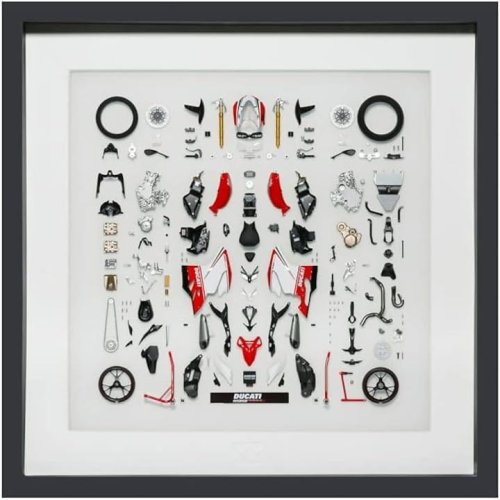 Go to product Tamiya 21241 - 1:12 Ducati 1199 Pangiale S Tricolore Parts Panel