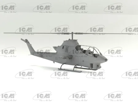 icm-53031-ah-1g-cobra (3).jpg