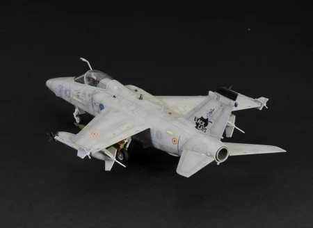 Italeri-1460-AMX-Ghibli (2).jpeg