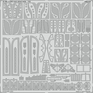 Eduard 32485 - 1:32 A-20G main wheel wells