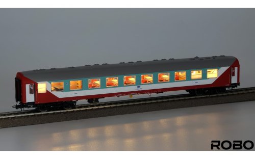 Go to product Robo 260711 H0 - Warsaw Railway Station bar wagon type 113A with lighting