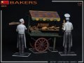 miniart-38074-bakers (6).jpg