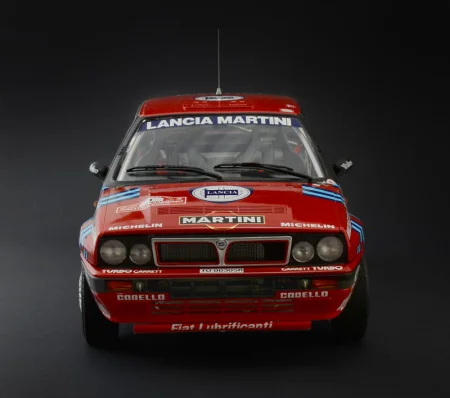 Italeri-4712-Lancia-Delta-HF-Integrale (12).jpeg