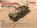 icm-35113-sdkfz-251-8 (1).jpg
