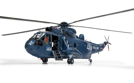airfix-11006-westland-sea-king (4).jpg