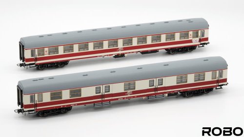 Go to product Robo 200511-3 - Set of 2 cars of PKP Express train ODRA III with lighting