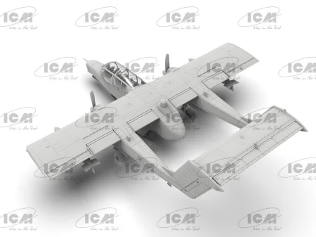 icm-72186-bronco (6).jpg