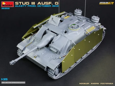 miniart-35352-stug (2).jpg