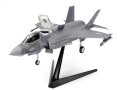 Tamiya-61125-F-35B-Lightning II (6).jpg