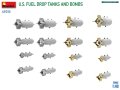 Miniart-49015-US-Fuel-Drop-Tanks-Bombs (5).jpg