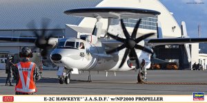 Hasegawa 02457 - 1:72 E-2C Hawkeye J.S.D.A.F. w/ NP2000 Propeller