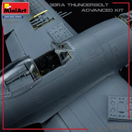 Miniart-48029-P-47D-30RA-Thunderbolt (4).jpg