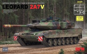 Rye Field Model 5109 - 1:35 Leopard 2A7V German Main Battle Tank w/Workable Tracks