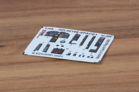 3DL48168_01.jpg