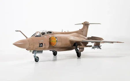 airfix-12014 (10).jpg