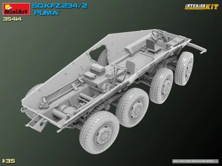miniart-35414-Puma-with-interior (43).jpg