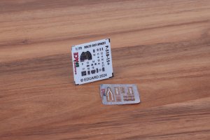 Eduard 3DL72037 - 1:72 P-51D-15+ Space 3D Decals + PE