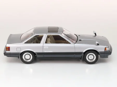 tamiya-24365-toyota-soarer (3).JPG