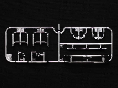 tamiya-24367-nissan-fairlady (21).jpg