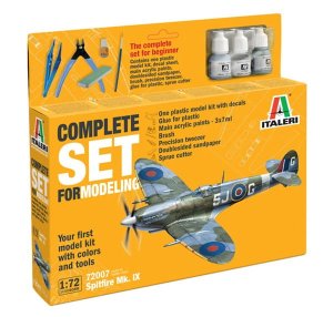 Italeri 72007 - 1:72 Spitfire Mk IX Complete Set - model with paints and tools