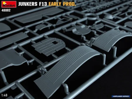 miniart-48002-junkers-f13 (11).jpg
