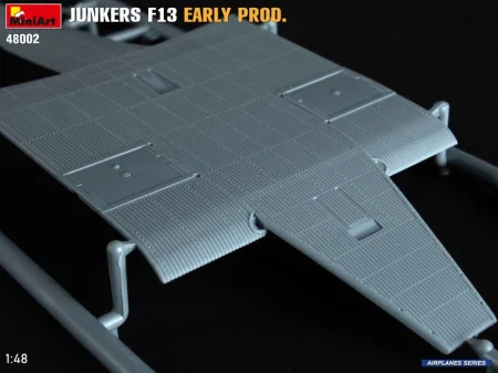 miniart-48002-junkers-f13 (13).jpg