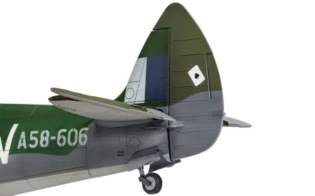 a17002_8.jpg