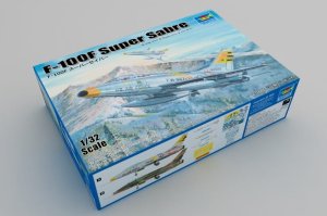 Trumpeter 02246 - 1:32 F-100F Super Sabre