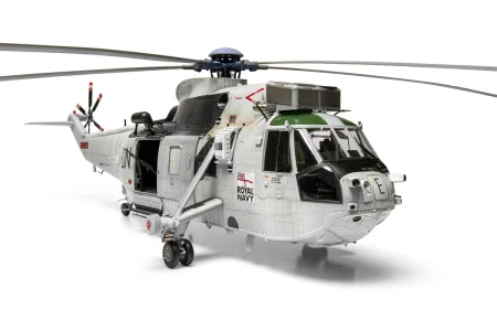 Airfix-11008-westland-sea-king (6).jpg