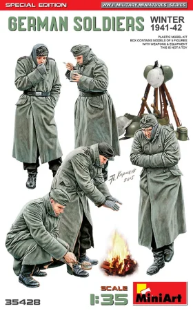 miniart-35428-german-soldiers-winter.jpg