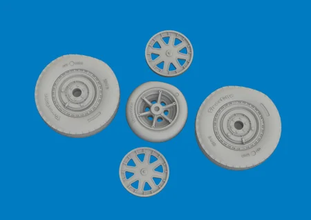 6481052_P-39 wheels late_3.jpg