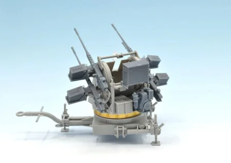 Dynamo-Models-35DM001 (10).jpg
