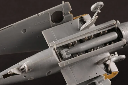 Hobby-Boss-87274-Avenger (11).jpg