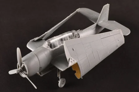 Hobby-Boss-87274-Avenger (12).jpg