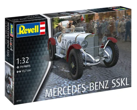 Revell-07737 (3).jpg