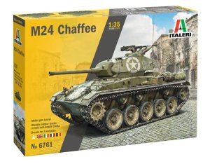 Italeri 6761 - 1:35 M24 Chaffee