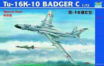 Go to product Trumpeter 01613 - 1:72 Tupolev Tu-16K 10 Badger