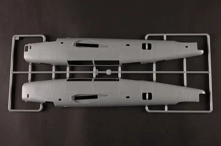 Hobby-Boss-81775-B-24D-Liberator (8).jpg